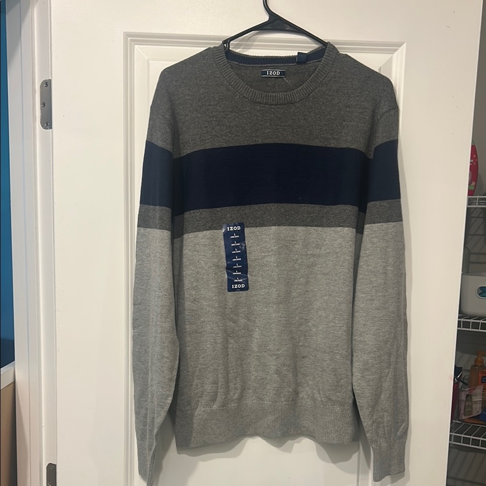Izod Gray and Blue Crewneck Sweater with Ribbed Cuffs